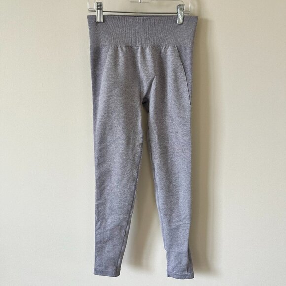 Gymshark Gray Leggings Size Medium - Picture 1 of 6